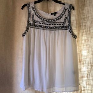 Sleeveless blouse